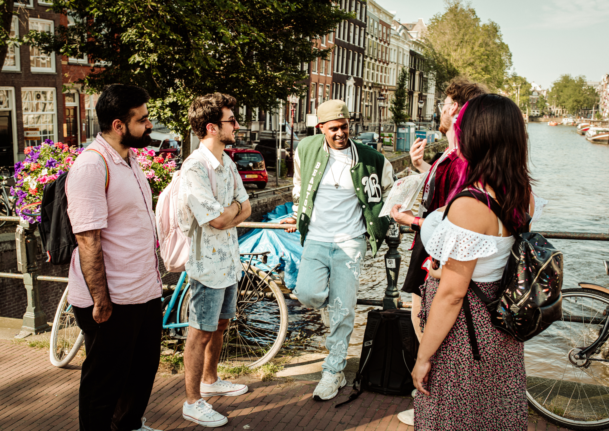 Hello Amsterdam Walking Tour Experience Amsterdam Like a local 2  scaled